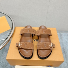 Louis Vuitton Slippers